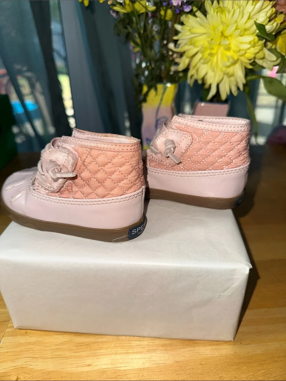🤩Sperry Kids Pink Quilted Lace-Up Duck Boots. 🎁3